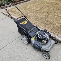 Poulan Pro Push Lawn Mower 