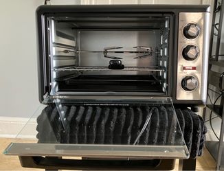 Revolving rotisserie countertops oven with convection