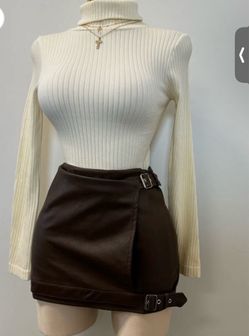 Leather skirt