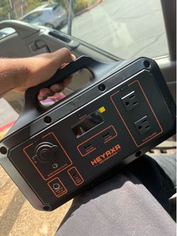 Portable power station