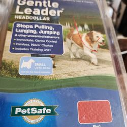 GENTLE LEADER DOG HEADCOLLAR, SMALL UPTO 25 LBS ,RED, NEW