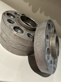 H&R ADAPTERS SPACERS 5 Lug Universal 