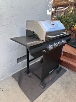 Nexgrill 4-Burner Propane Gas Grill