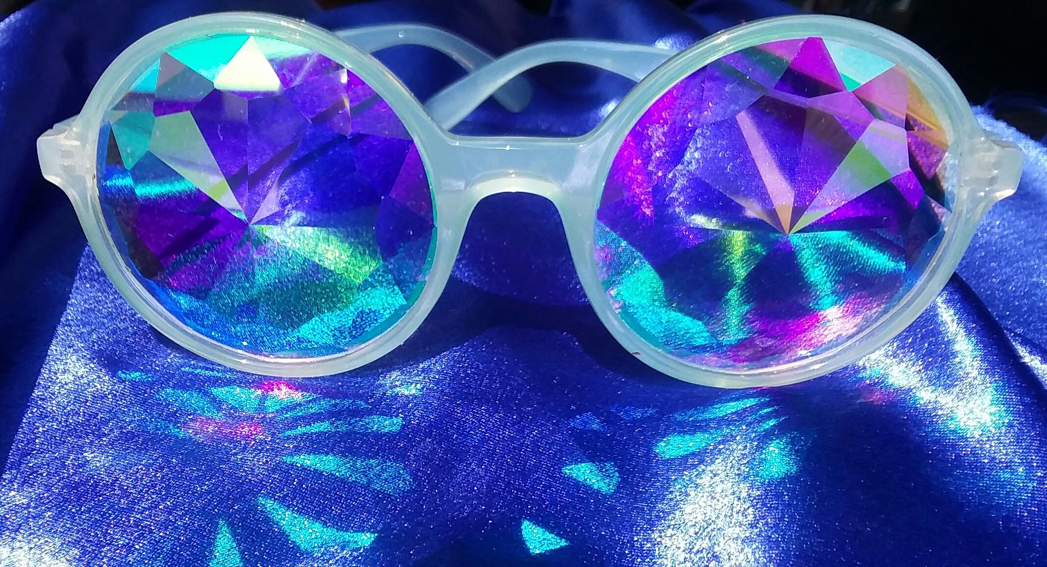 Psychedelic Glasses, Brand New very trippy