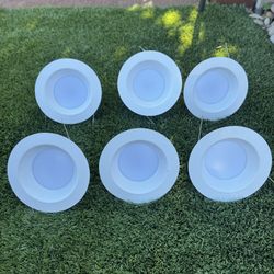 6  Dimmable Lights  (7.5)