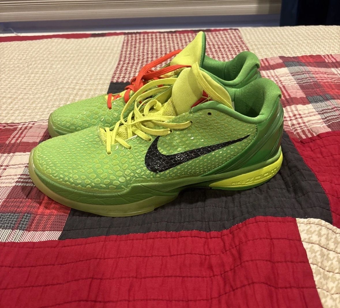 Kobe 6 Grinches
