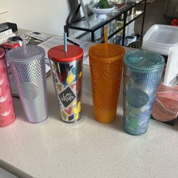 Brand New Starbucks Cups Got To Go