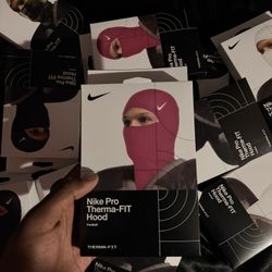 nike ski mask 