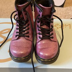 Dr. Martens Size 8 Toddler Pink Boots