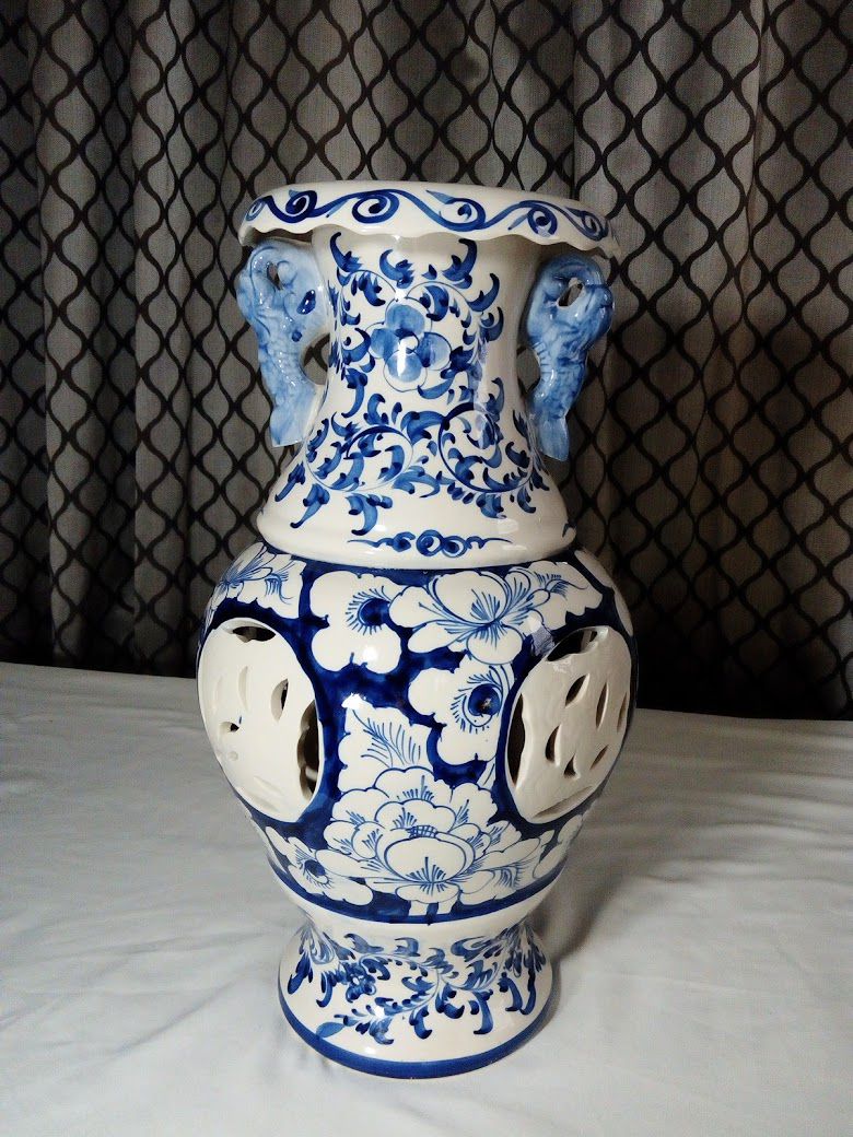 Blue Porcelain Flower Pot/Vase