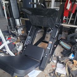 Leg Press Like New $1275 Firm