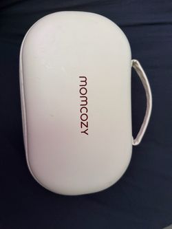 Momcozy Pumps with case