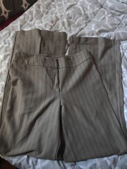 Women’s New York & company pants size M tall