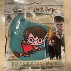 New HARRY POTTER face mask, open bag, $10