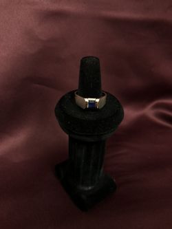 Men’s Sapphire Ring