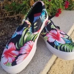 Brand New Vans: tropical slip on women's size 11, men's 9.5