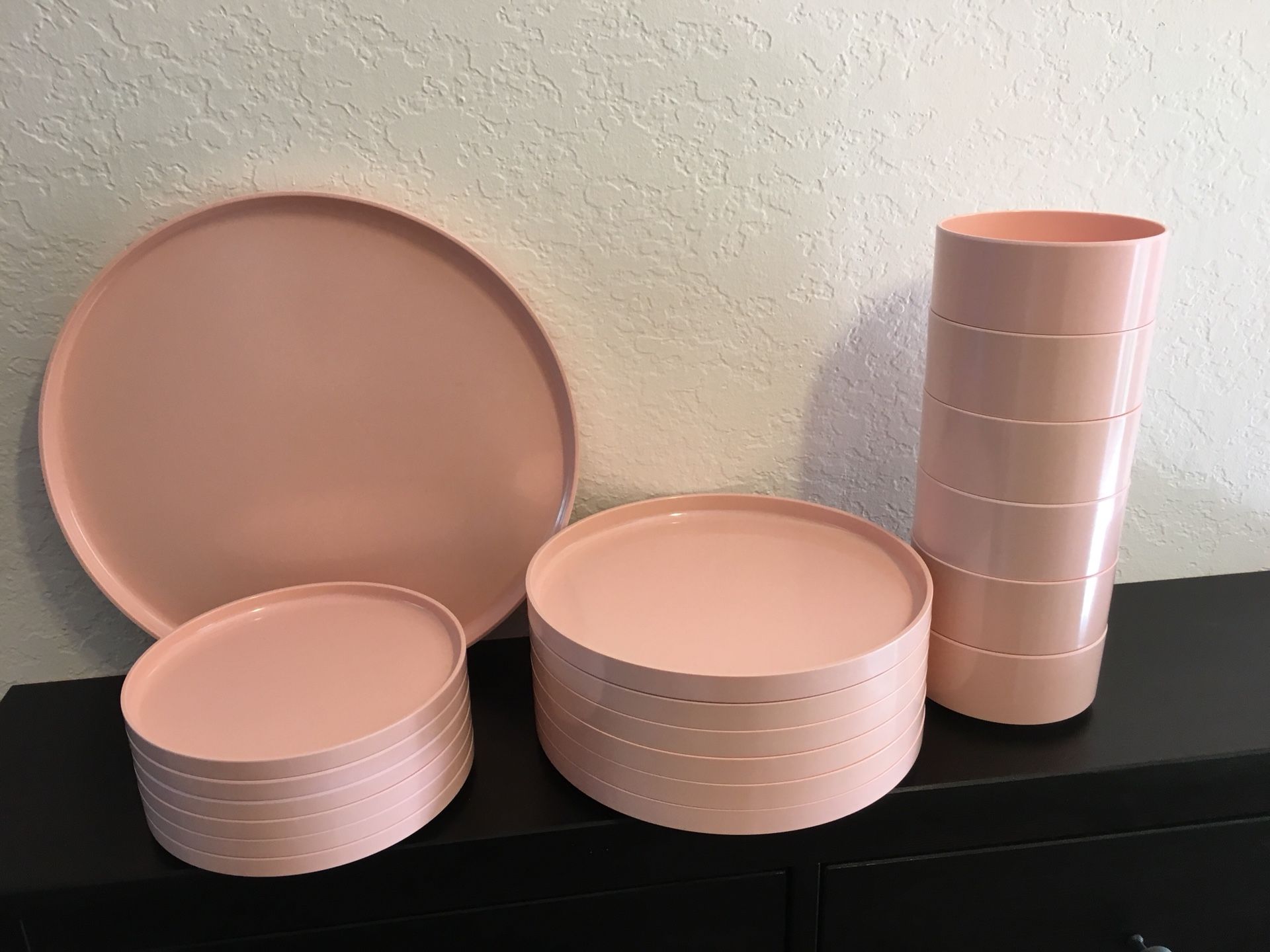 Vintage heller design by massimo vignelli 19 piece melamine plastic dishes dish set with platter peach pink rare color
