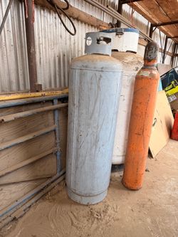 25 gallon Propane Tank