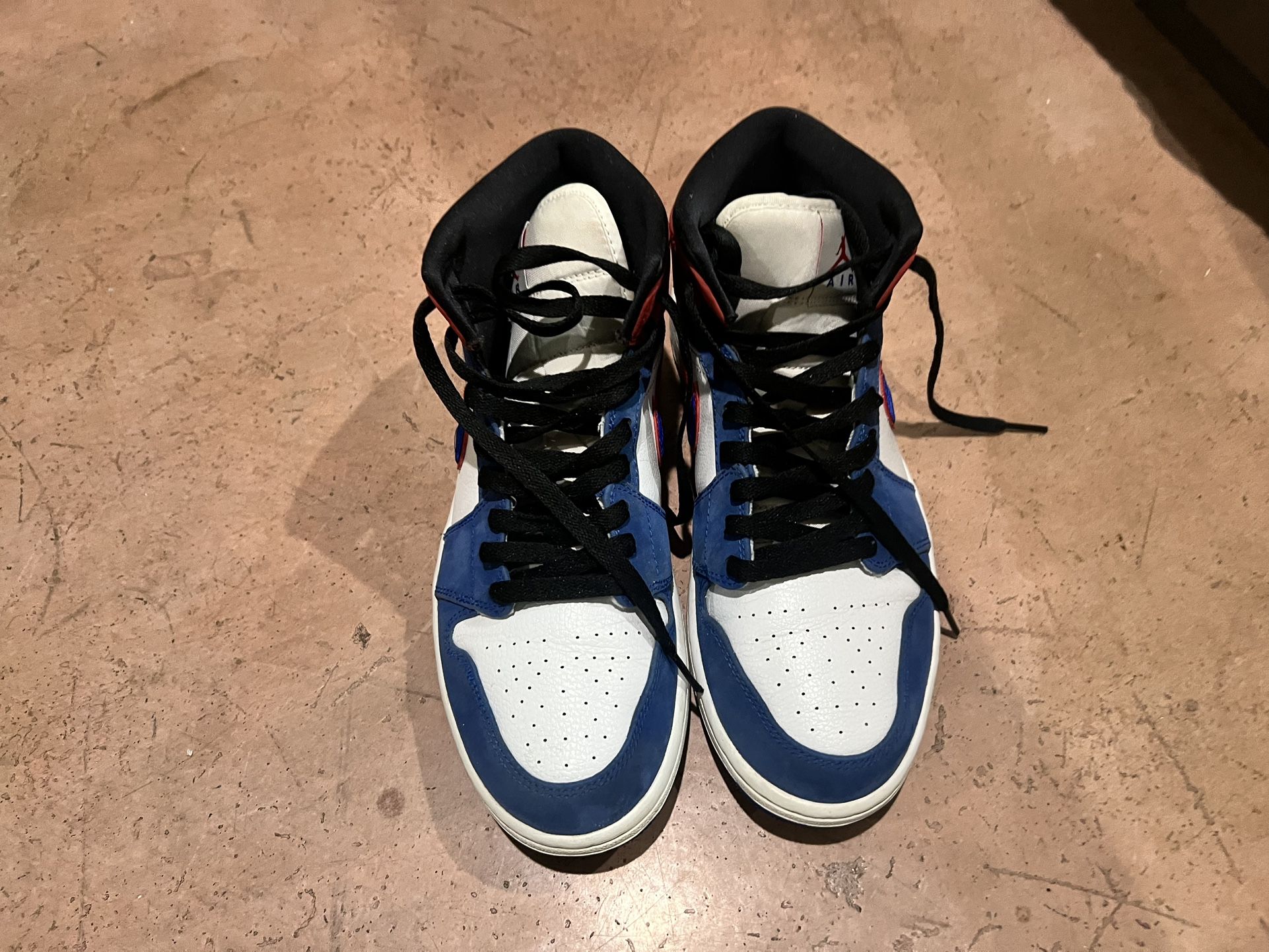 Jordan 1s Retro Size 9 