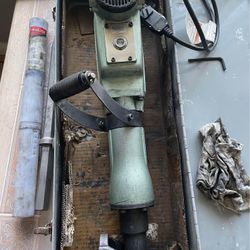 Hitachi H65 Demolition Hammer Jackhammer. 115 V. Jack