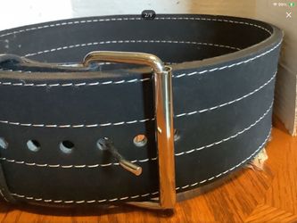 Forever Bodybuilding™ Tapered Buckle Belt, like new size large, 50” Perfect for bodybuilding workouts and some powerlifting applications. All Inzer Fo