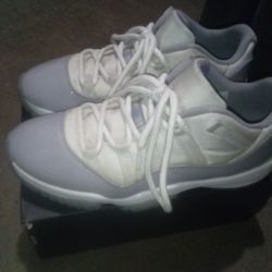 Jordan 11s 