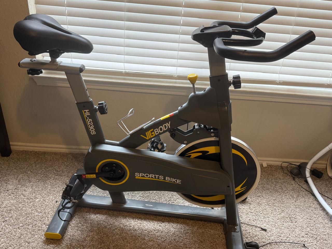 Exercise Bike, Stationary Bike for Home/Indoor Cycling Bike