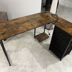 L Shaped Desk 