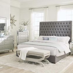 New King Bedroom Set ( King Bed, Dresser Mirror And Nightstand)
