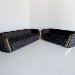 Beautiful Black And Gold 2pc Modern Luxury Couch Sofa Set