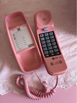 Vintage phone pink