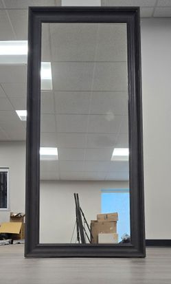 Large Black Full-Length Floor Mirror 65' x 29" / Espejo de Piso Cuerpo Completo Grande 65' × 29"