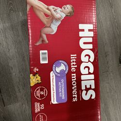 Huggies Little Movers Size 5, 92 Count 
