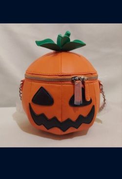 halloween viral tik tok pumpkin crossbody
purse