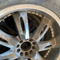 Ford Wheel And Tires Set 