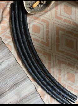 Mood Hoops 39in never used
