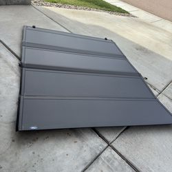 Tonneau Cover 6.5 Ft $450 or best offer.