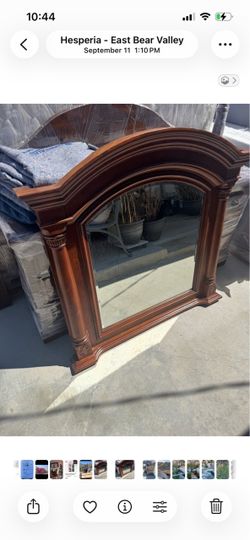 Bed set frame .