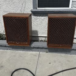 Marantz Imperial Speakers - Need Foam Replaced 