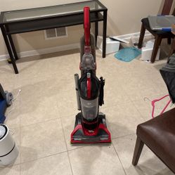 Carpet cleaner