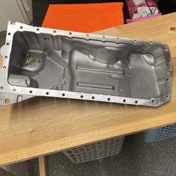2010  BMW 528i Oil Pan 