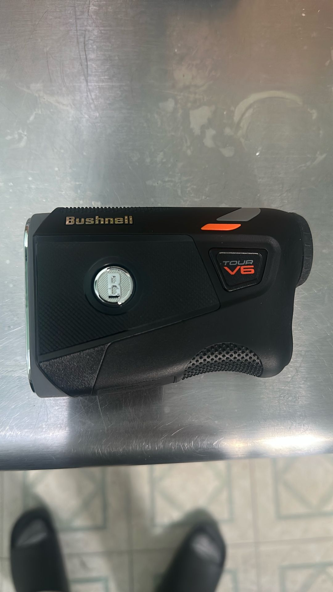 Bushnell V6