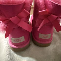 UGG Like New 