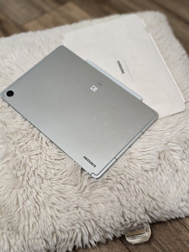 Samsung Galaxy Tab S9 FE – Like New + S Pen