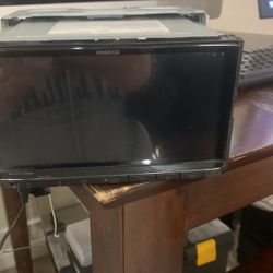 Kenwood Double Din Stereo 
