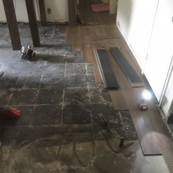 Vinyl floor