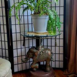 Bronze Elephant Table READ BELOW