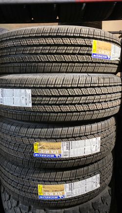 17” 4 new tires 245/75R17 Michelin