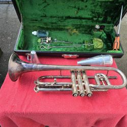 CORNETTE,-VINTAGE SILVER PLATED, EARLY 1700S CG CONN LTD ELKART,INDIANA 