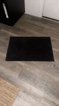 Back bath mat 10$